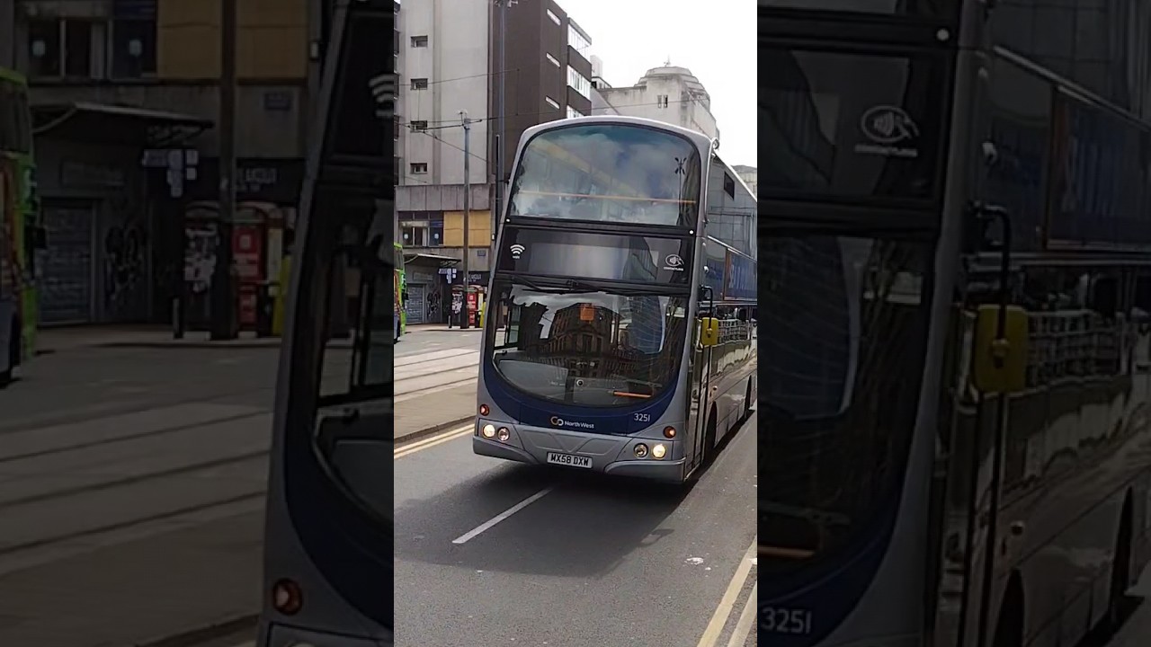 go north west bus 3251 at Manchester arndale on the 08/08/2023