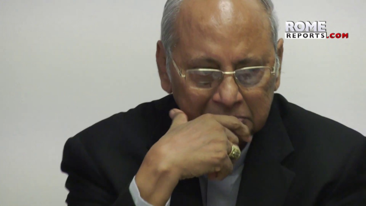 Card. Ranjith cries in front of journalists, remembering victims of Sri Lanka attacks
