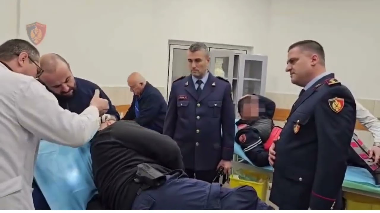 Top Channel/ Protesta e PD, policia deklaratë zyrtare: Janë plagosur 11 efektivë, 23 të shoqëruar