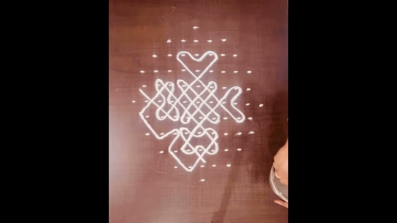 11*1 Rangoli Design #rangoli #viral #viralvideo 