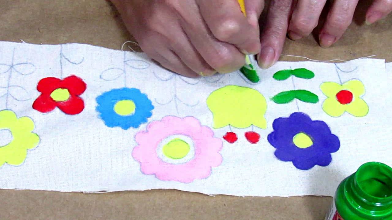 Pintura em Tecido e Reciclagem de Lata