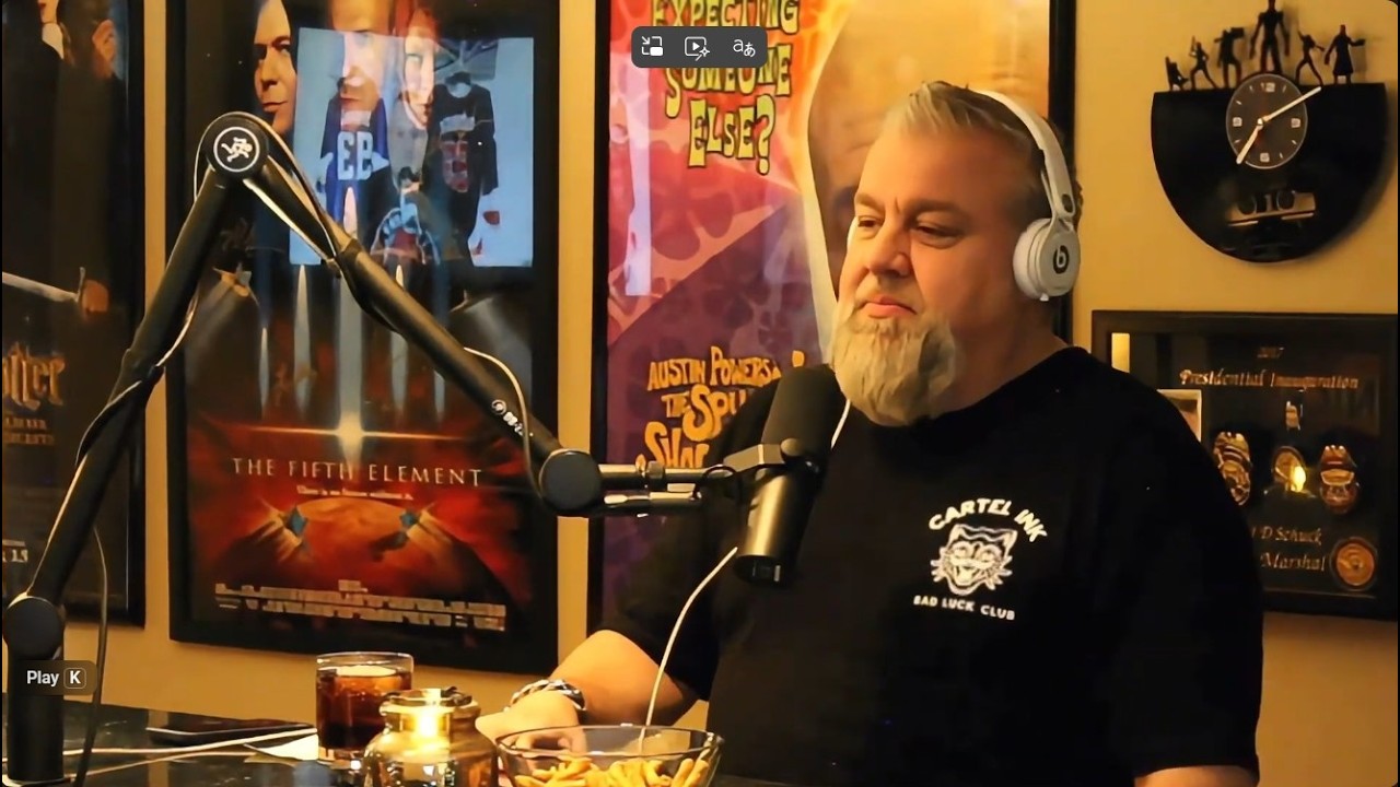 At The Bar With...Podcast - Episode 29 - Neil Hinz AKA 