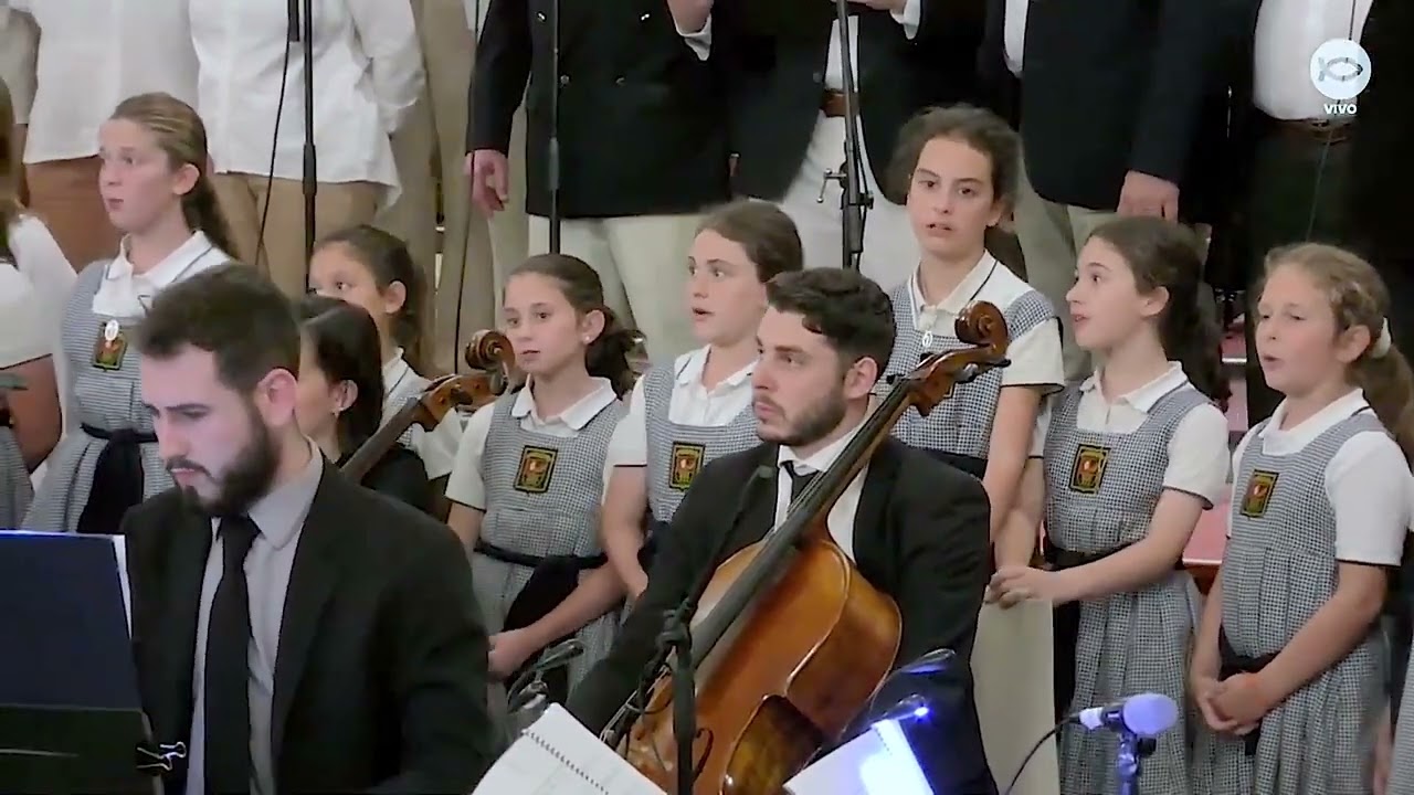 8 Dios te salve Maria SAgrada, dirigido por Lic. Martin Bergengruen