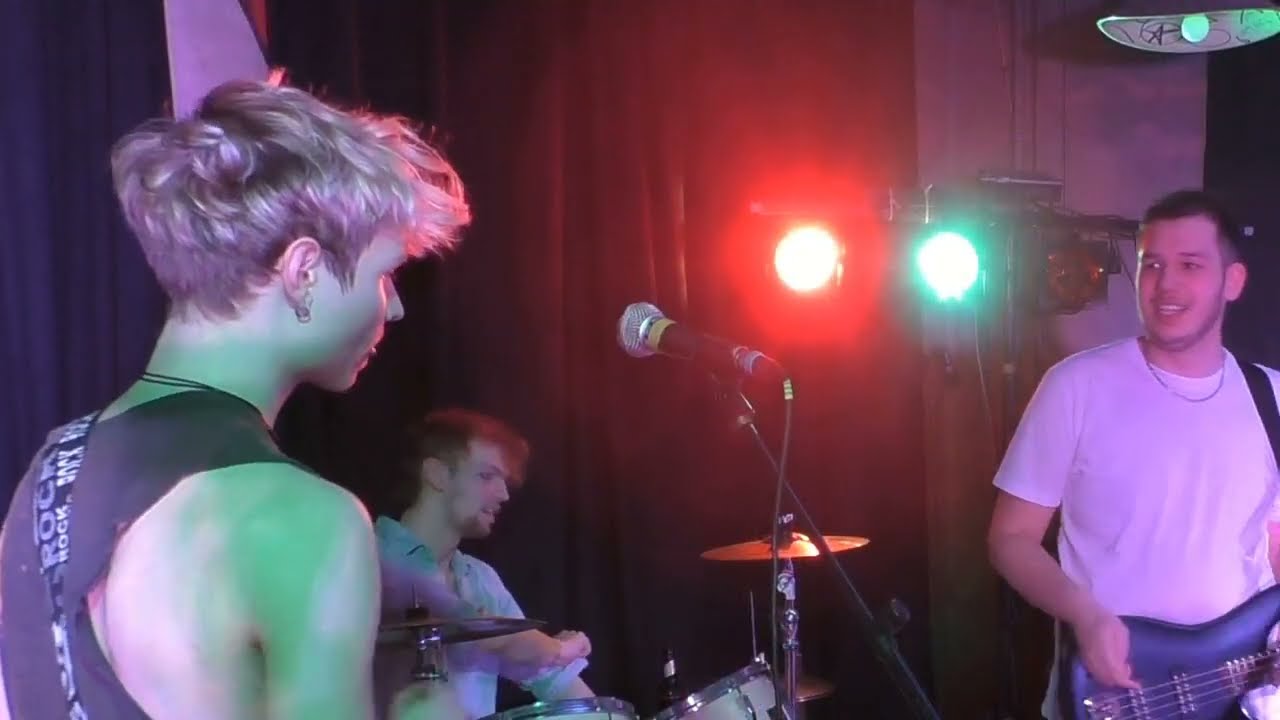 Cratzy - Live im CAFE Köpenick