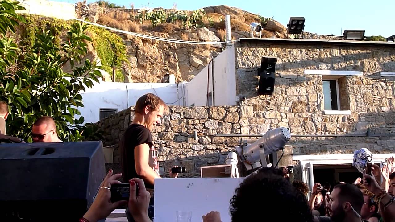 Armin van Buuren @ Paradise Mykonos 19/08/2011