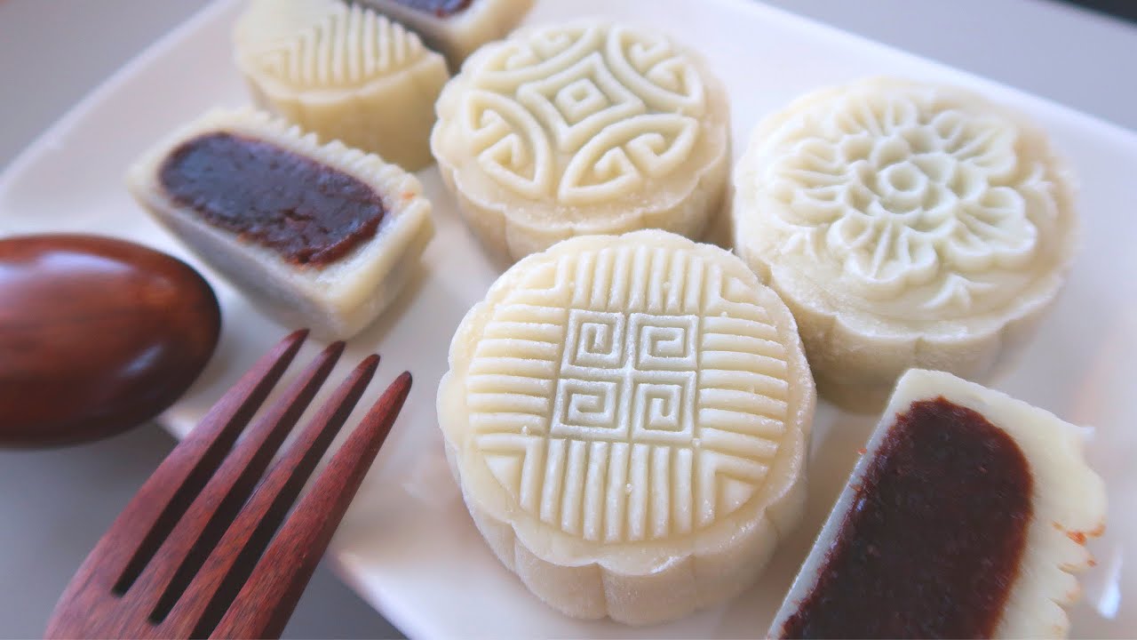 红豆沙冰皮月饼 🥮 Snow Skin Mooncake with Red Bean Paste | Sun's Homemade Food