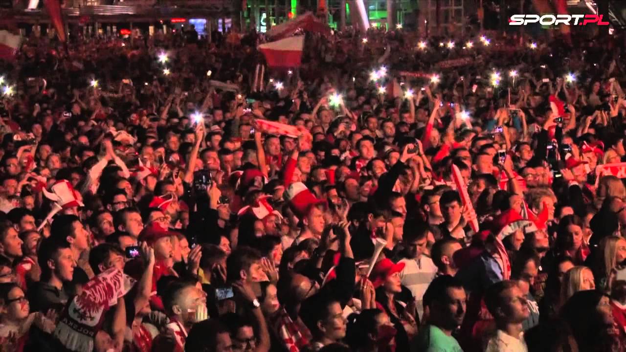 MŚ w siatk&oacute;wce 2014. Strefa kibica pękała w szwach [Sport.pl]