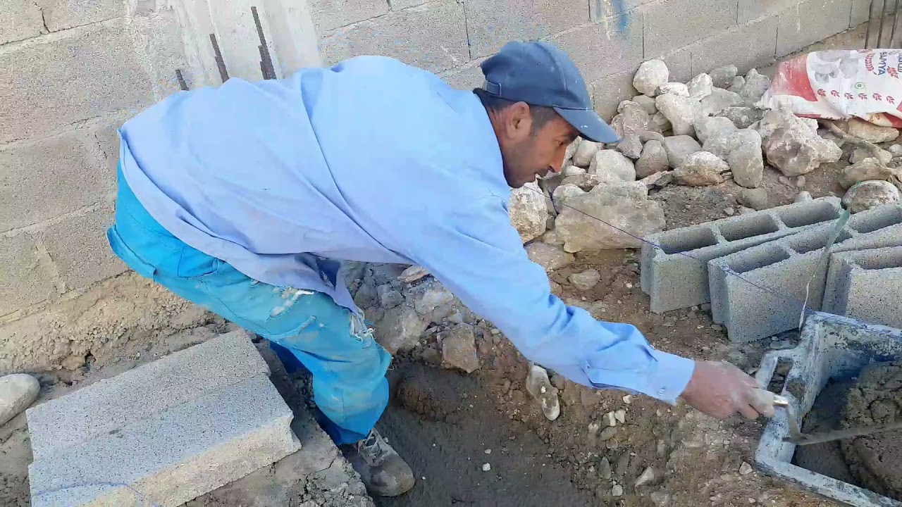 كيف تعمل اساس المنزل100mr+2Comment travaillez-vous la fondation de la maison 100m r+2