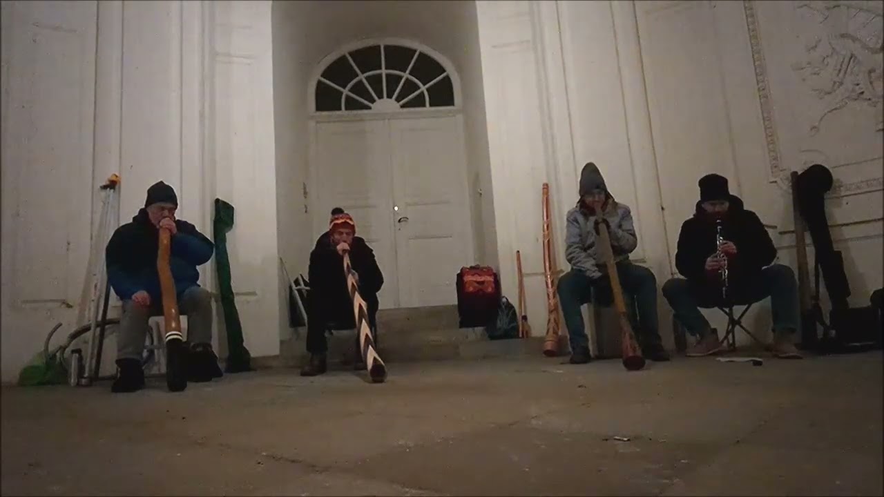 Sadegurer Khosidl (Klarinette-Didgeridoo-Klezmer)