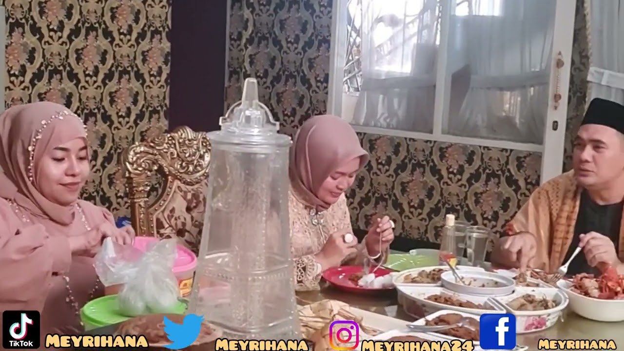 HARI RAYA DIRUMAH NENG DESSY NYA BG IPUL DAN LANJUT KE RUMAH BG FARHAT ABBAS
