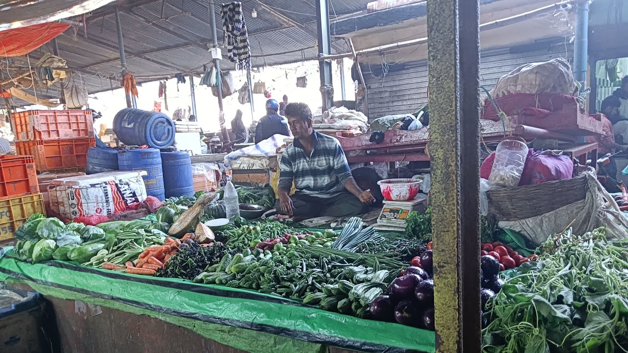 Live vegitable sale in bengali market vlogvillage healthy vegetable shop  is live #Live #viral #live