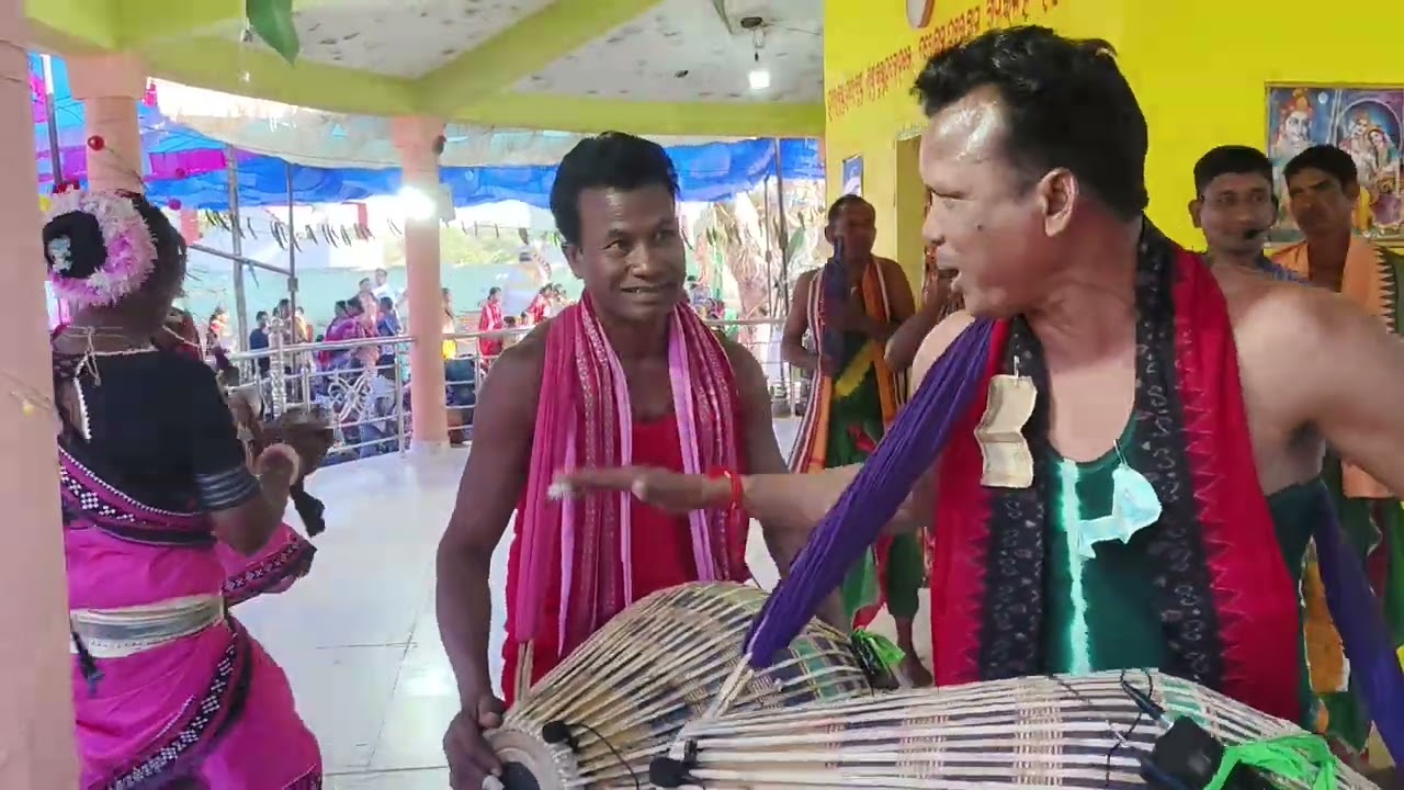 Ladugan ledies kirtan guru kishor padhan, Ashwin sahu , mobile, 8144793949