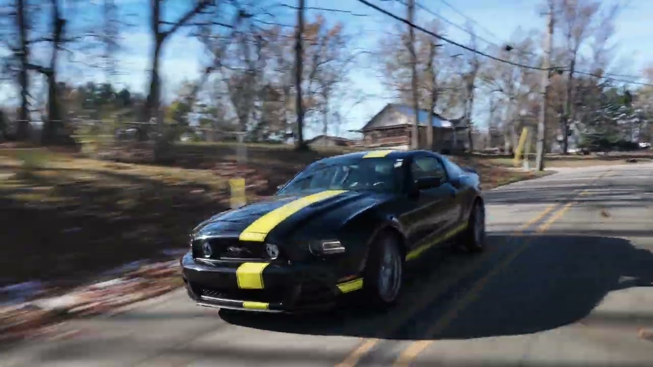 2014 Ford Hertz Penske Mustang GT: Startup and Driving