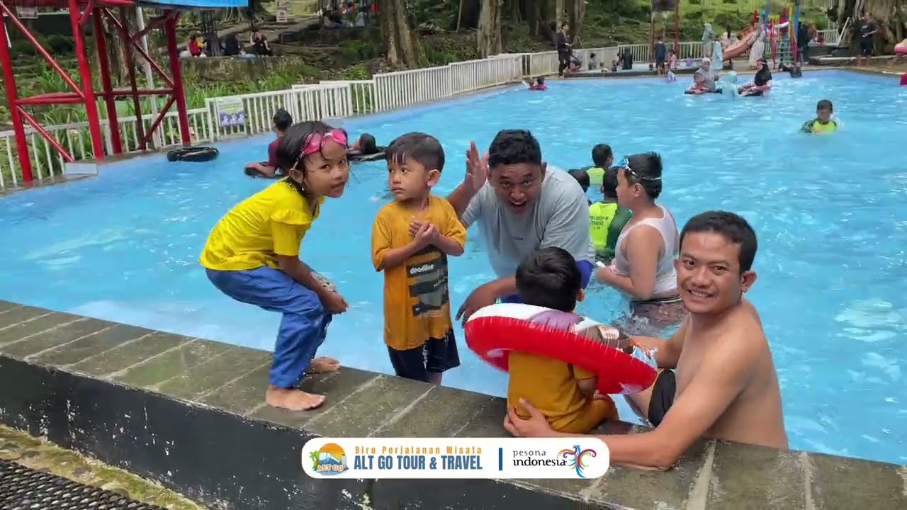 ALTGO TOUR TEGAL - Tadabur alam keluarga besar Bani KH. Abdul Qodir goes to kuningan