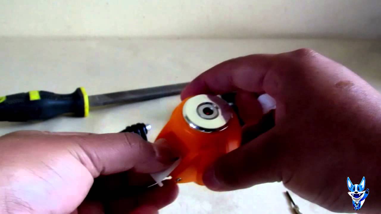 Mount a GoPro/ SJ4000/Action Cam to the Syma X8C/W