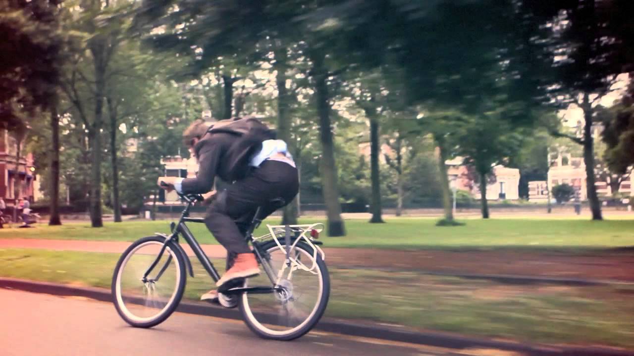 Fietsersbond - Fietsers komen heel wat hindernissen tegen (volledige versie)