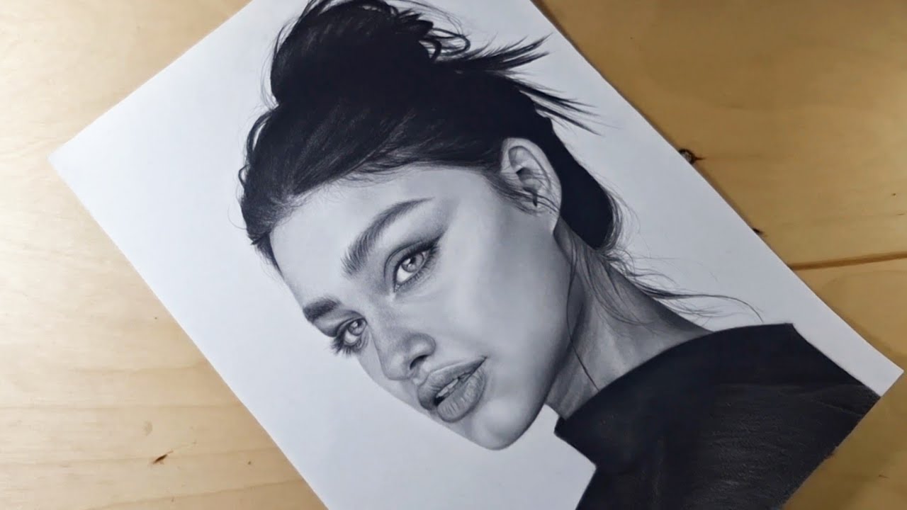 how to draw a female face with graphite pencils 