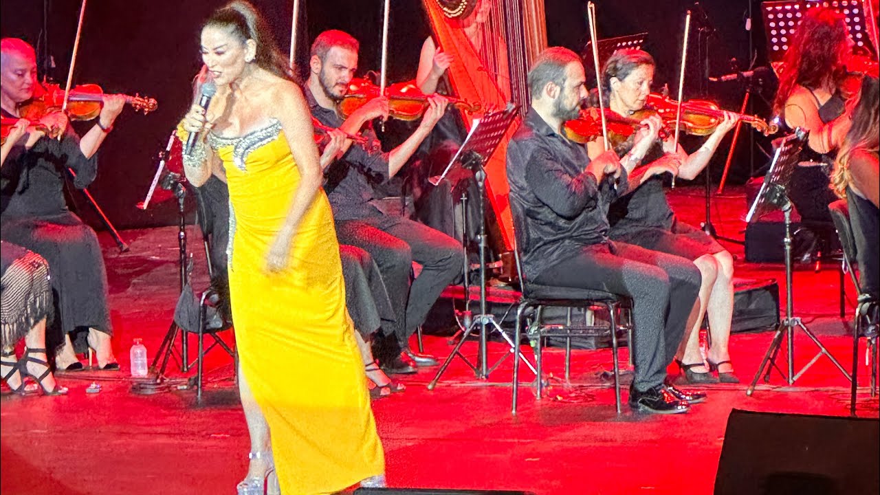 Aşkın Nur Yengi Harbiye Senfoni Konseri 💙✨#90lar #aşkınnuryengi #harbiyeaçıkhava #konser
