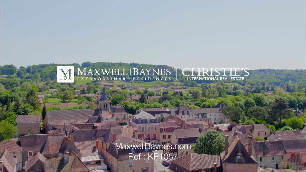 SOLD! Beautiful 18th Century chateau  in Dordogne, France. Maxwell-Baynes Real Estate ref : KP1057
