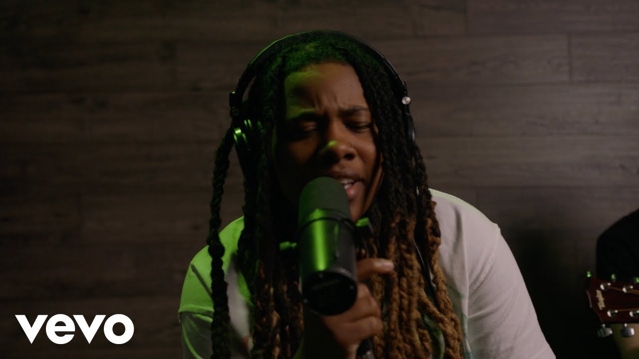 Baby B - Weak For Me (Live Acoustic Performance)
