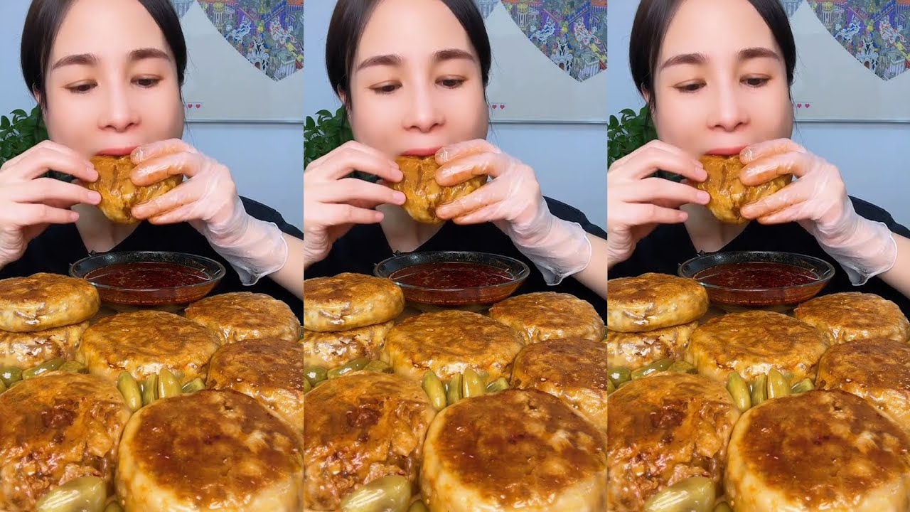 Crispy Stuffed Meat Pie | Street Food That’s Juicy Inside & Golden Outside 