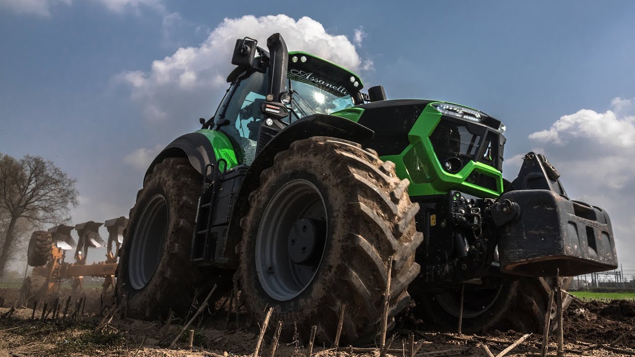 Deutz Fahr 9340 and Moro Aratri | Plowing | Agromeccanica Assanelli