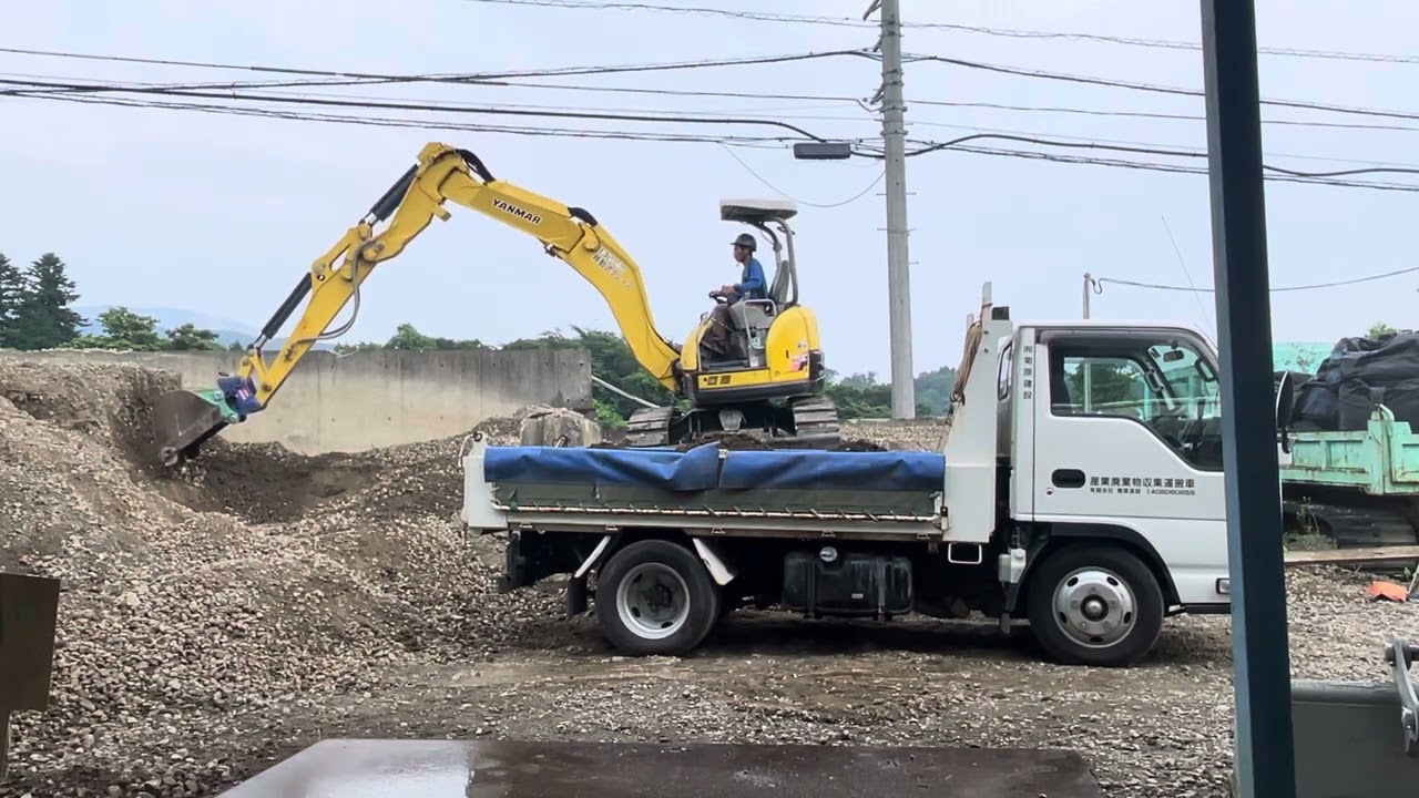 Backhoe how to operate
