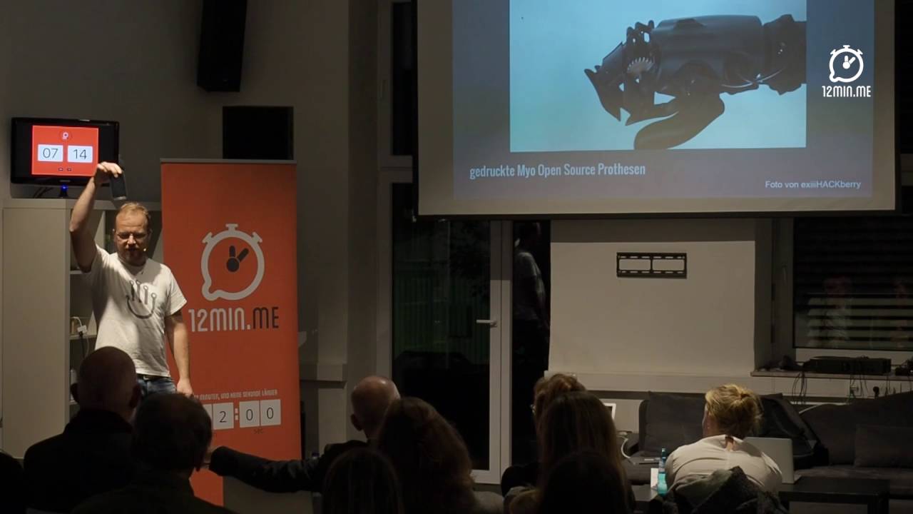 Nils Hitze @12min.me - Rettet die Welt mit der Heißklebepistole