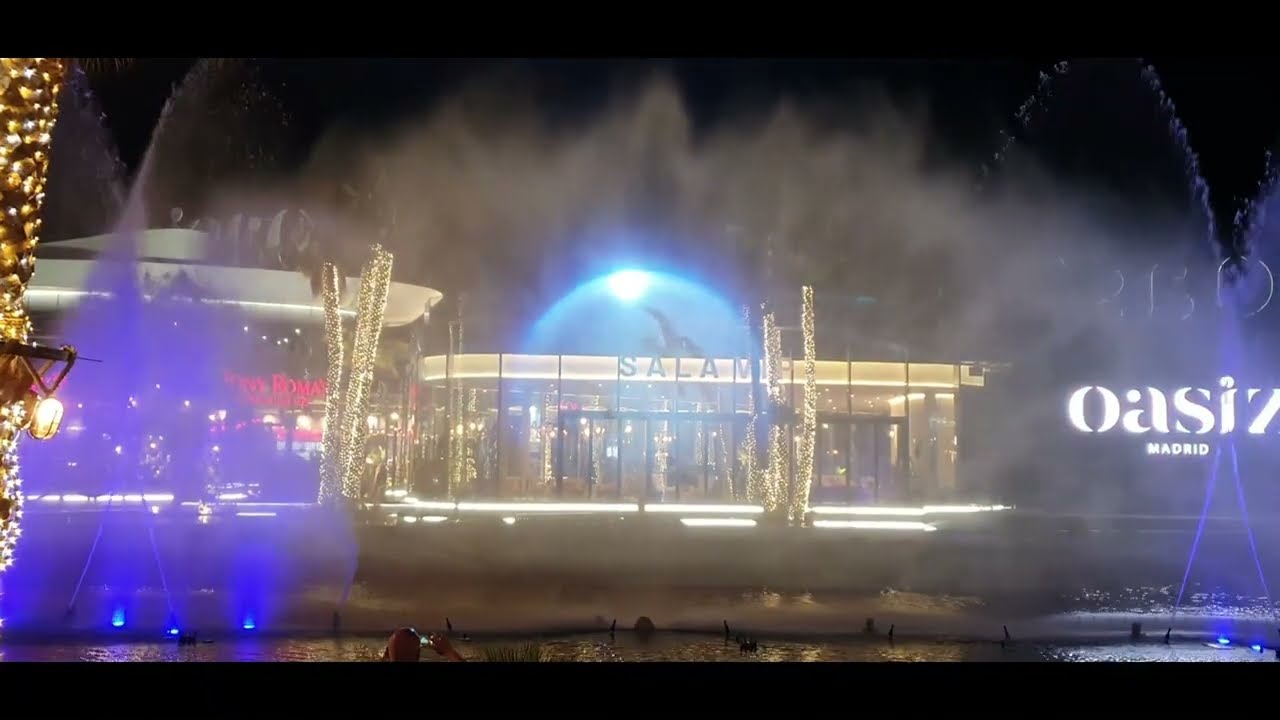 Centro Comercial OASIZ en Madrid. Agua, Luz y Color SALVEMOS EL PLANETA