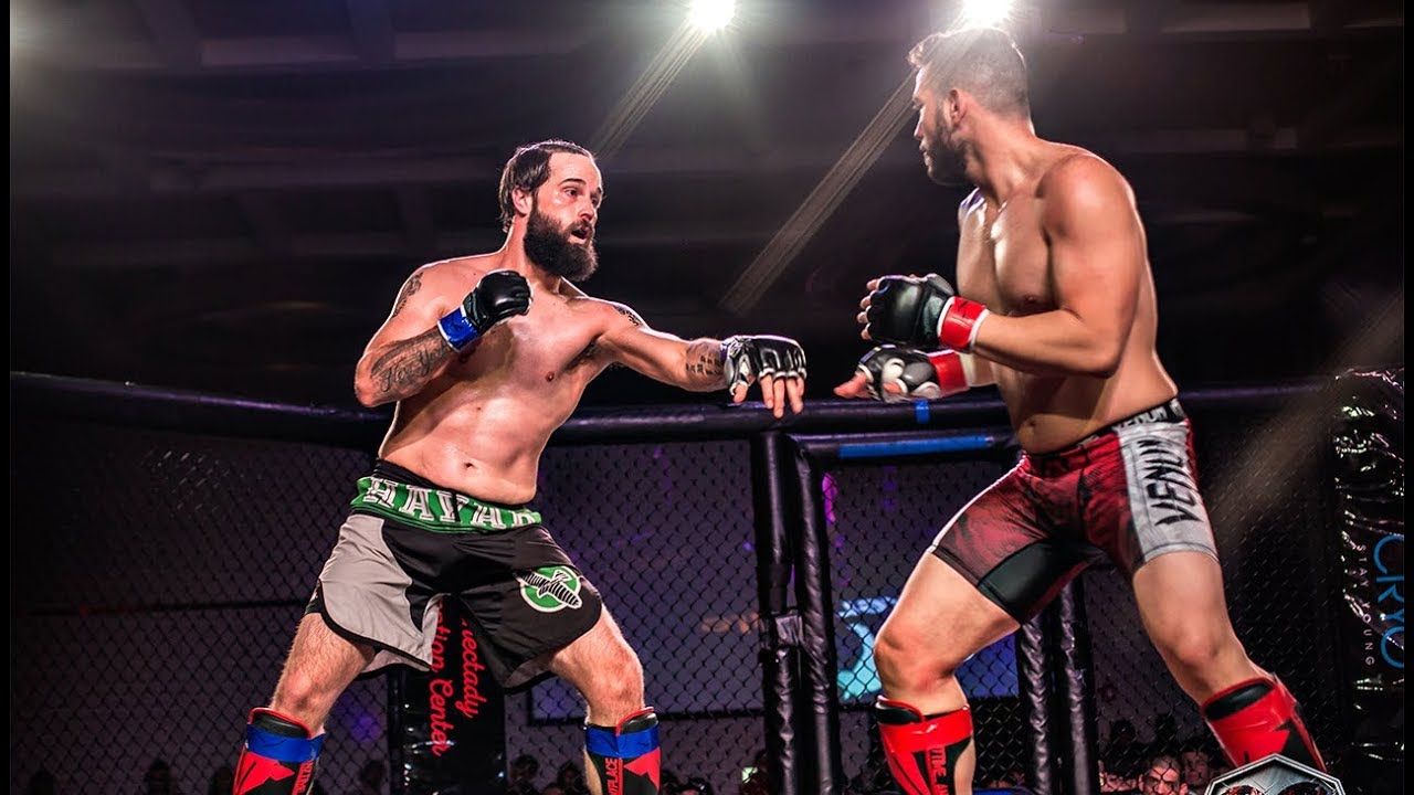 Cage Wars 40: Хосе Карраскеро против Мэтта Роузкранса
