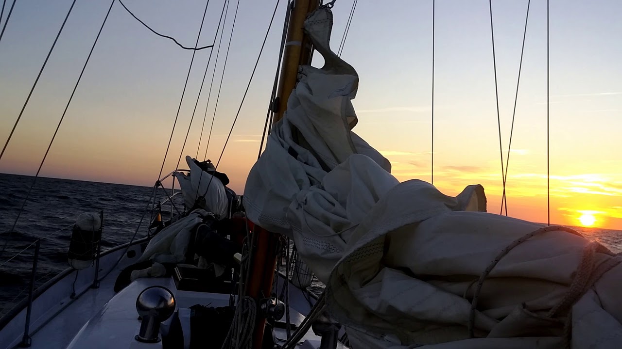 Sailboat Willow - Crossing Pamlico Sound