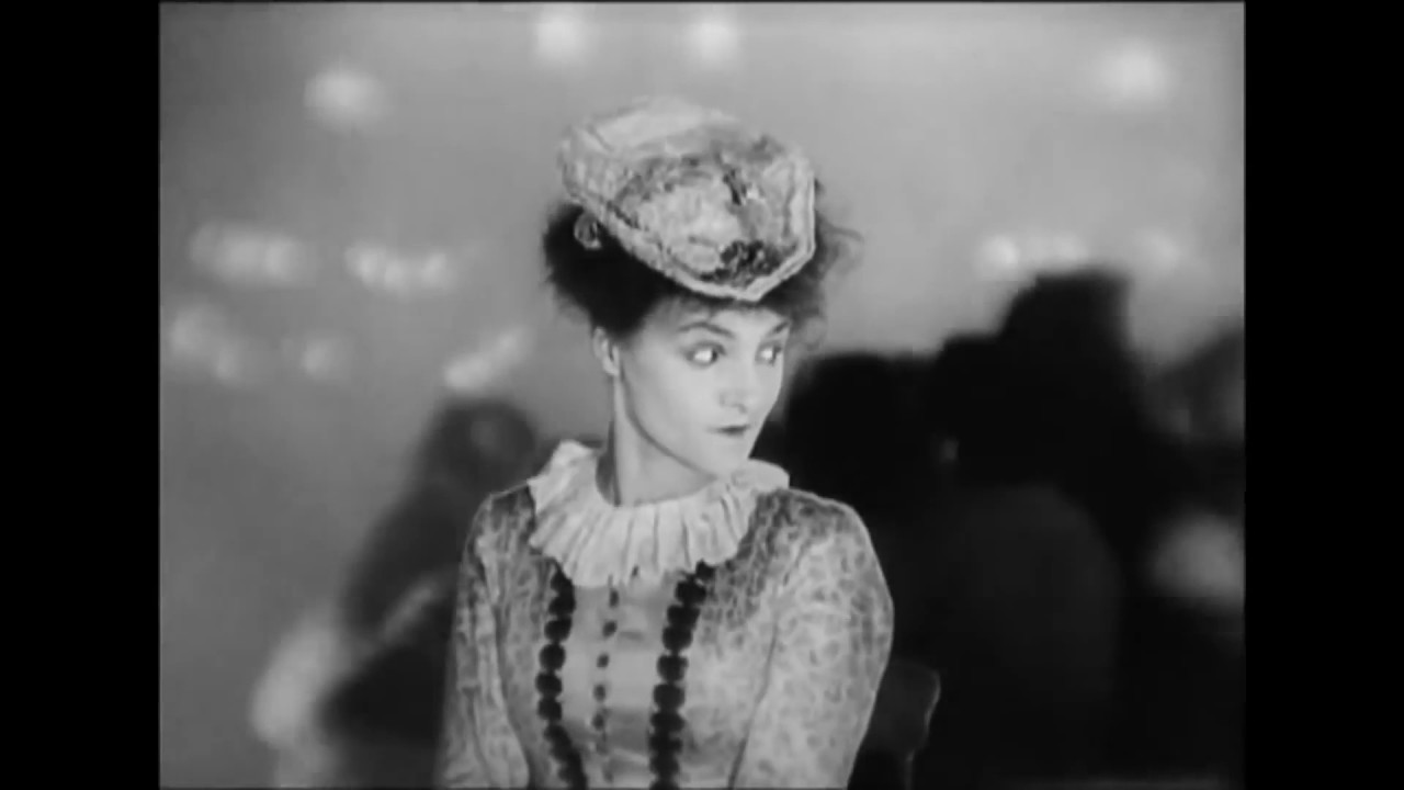 Rear Window: New Babylon and the Paris Commune