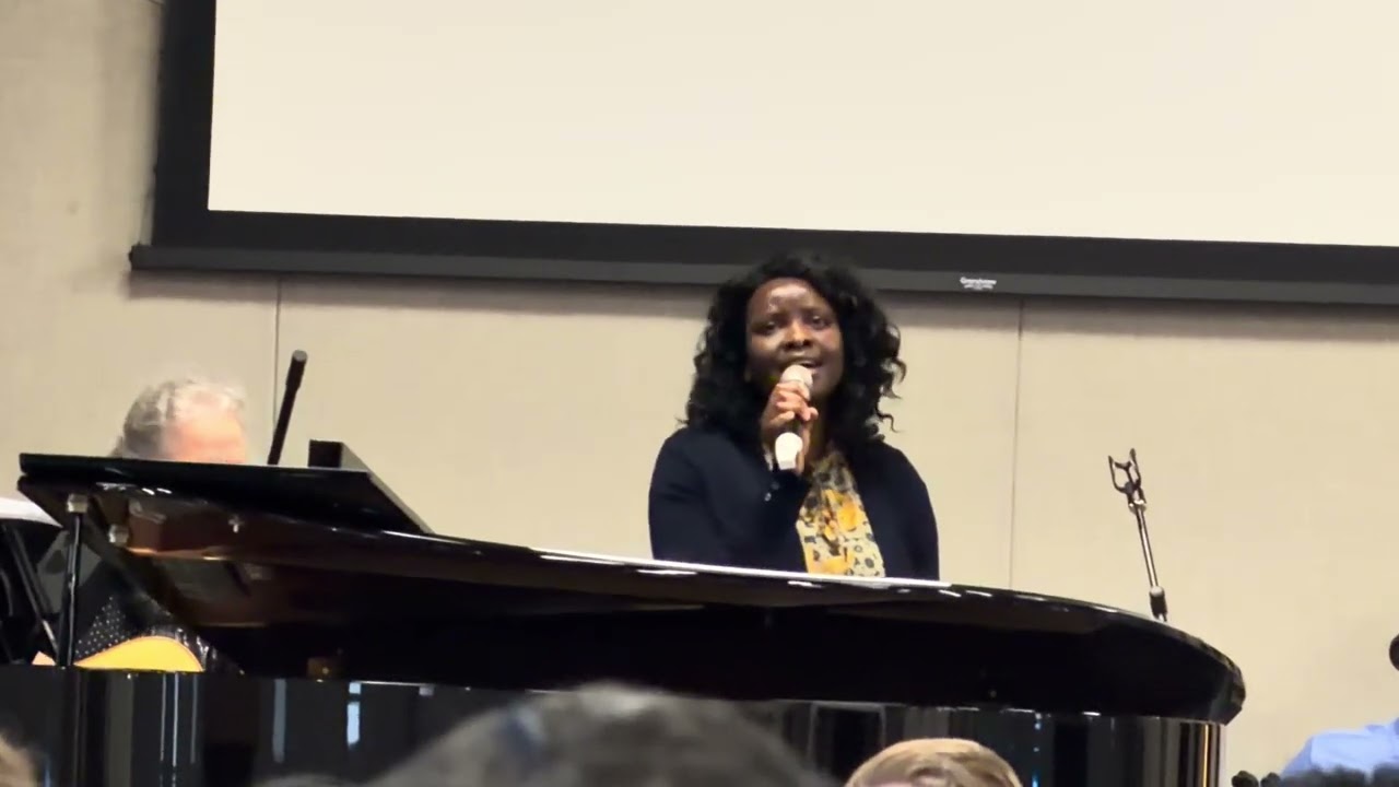 Sis. Ruth sings special “Gods hand is in Everything”