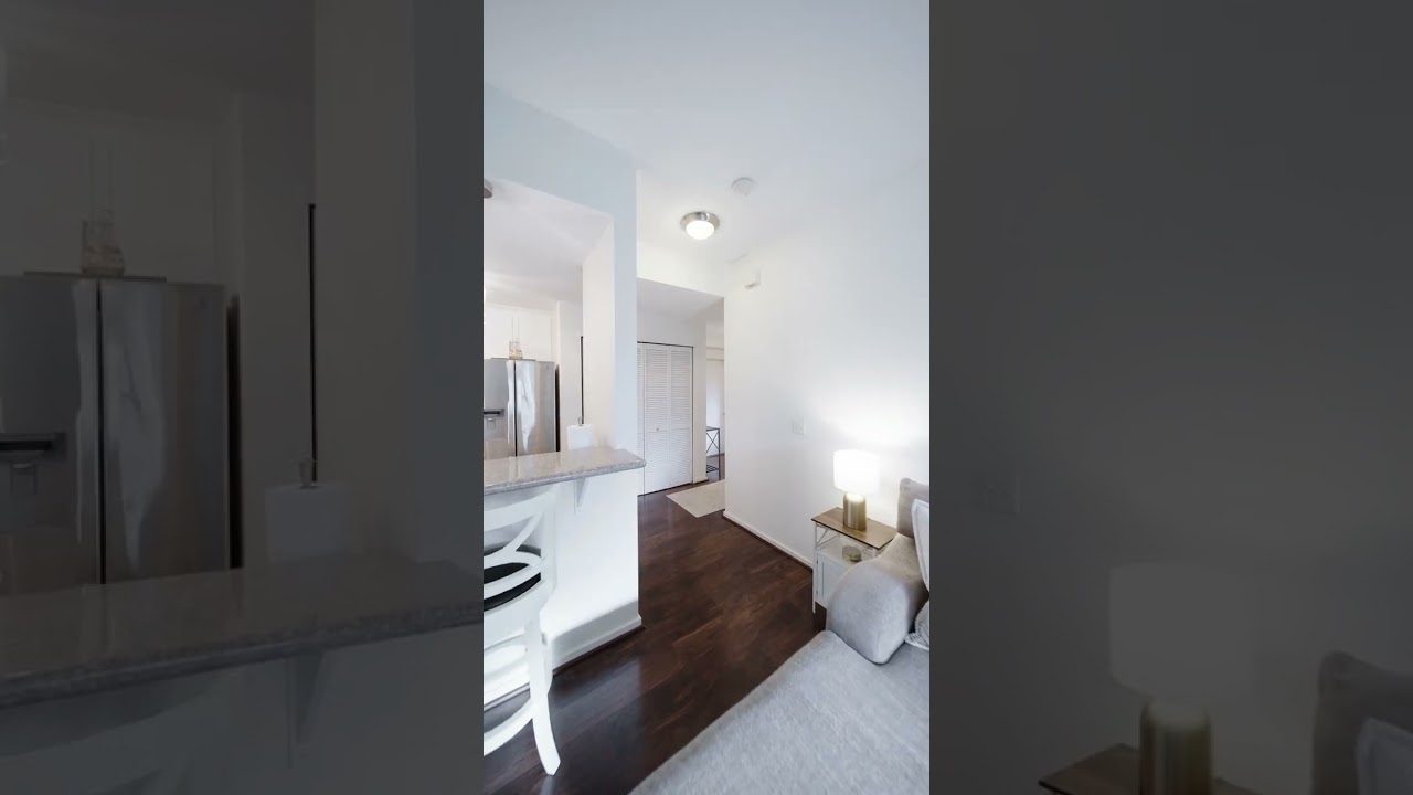 Cozy Condo Vancouver Under $300k 