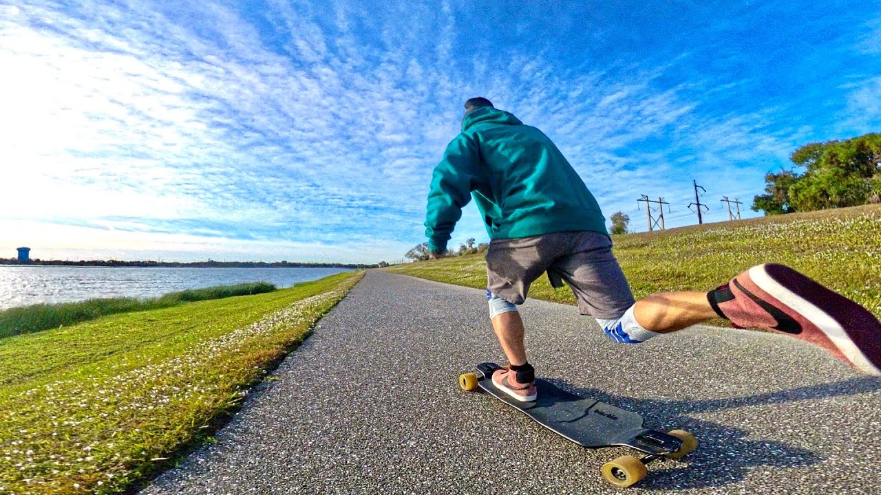 Battling the Chill: Longboarding in 30°F Weather in Florida / Longboard Skate Nathan Benderson Park