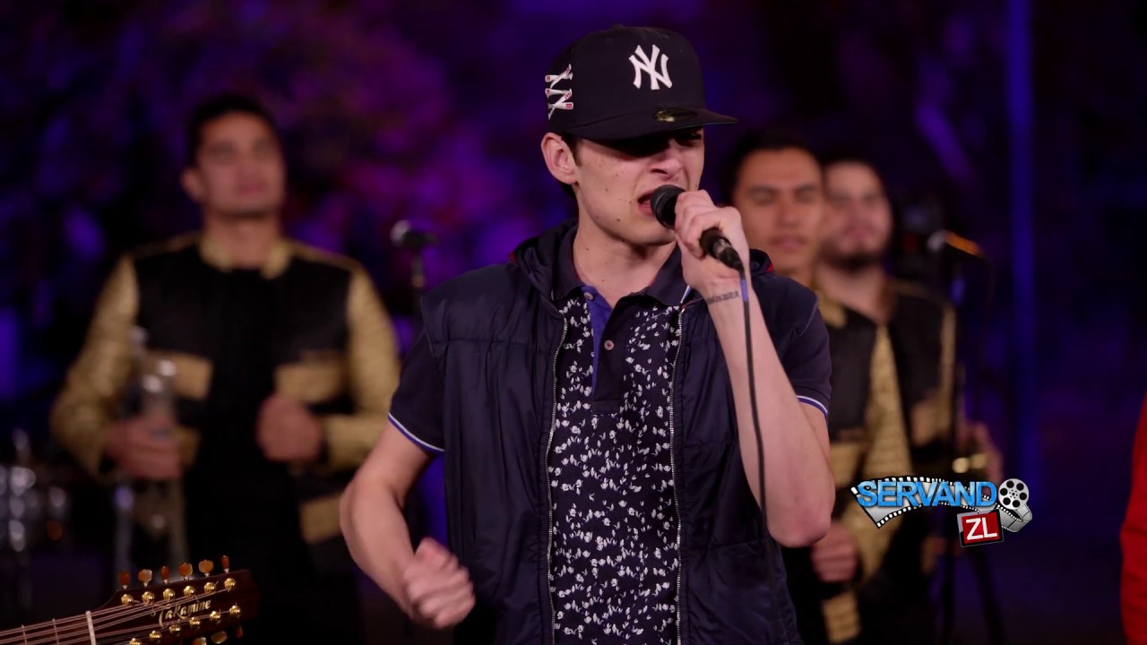 Peso Pluma Ft. El Jilguero Ft. Banda Reyna Del Humaya - El Penguin (En Vivo 2020)