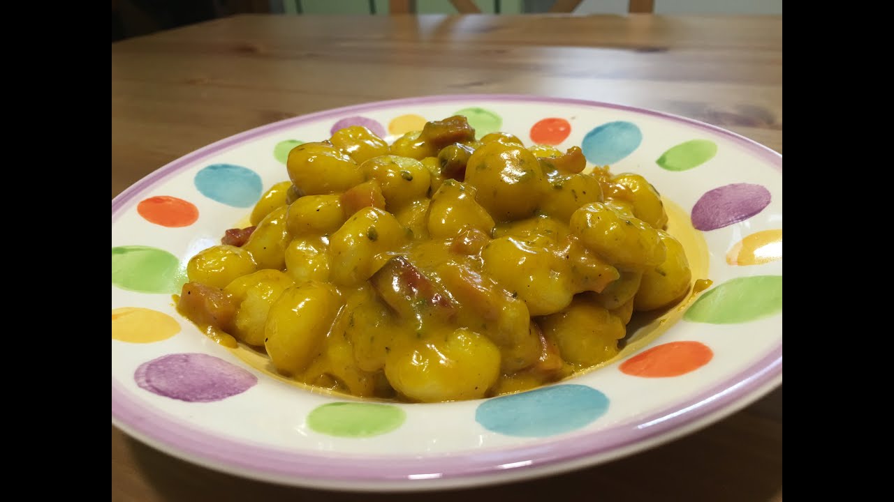 IN CUCINA COL BANANA - GNOCCHI SPECK GORGONZOLA E ZAFFERANO
