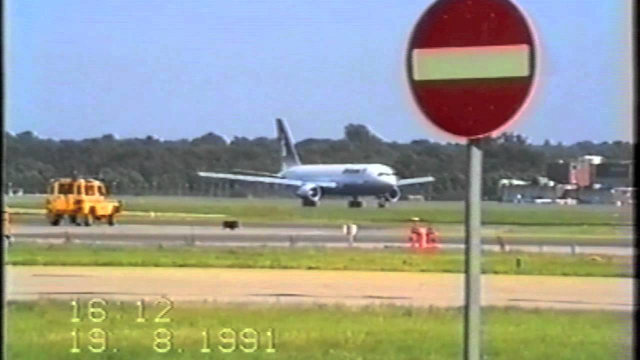 Emergency Landing Gatwick Airport (LGW) 1991