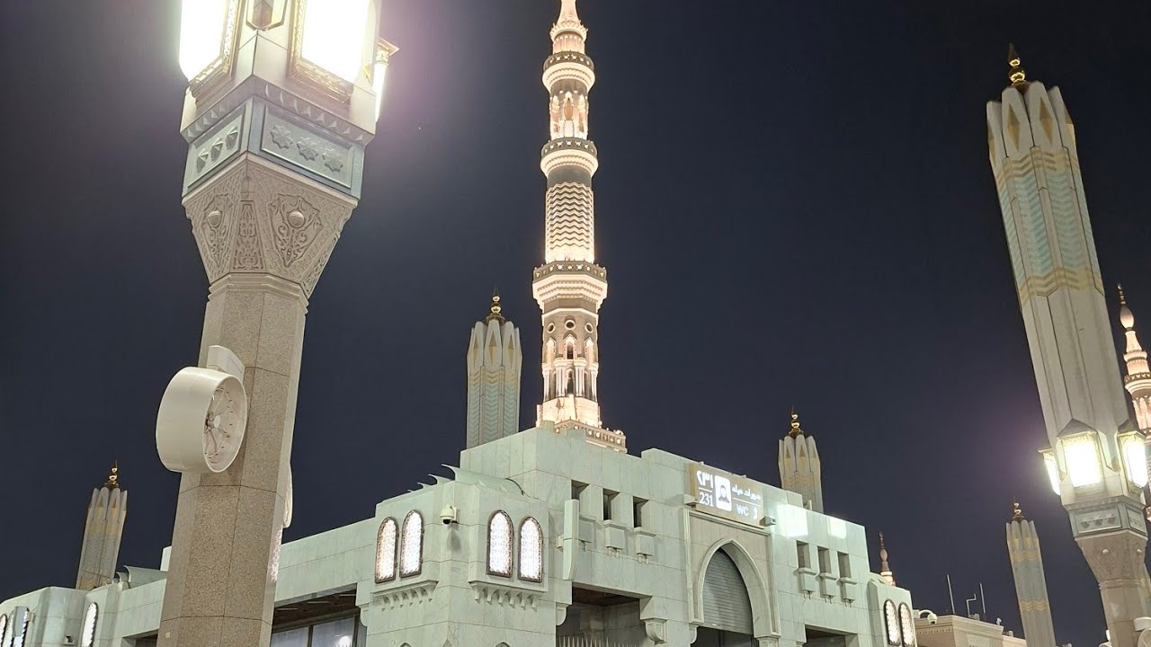 QasimDxb is live Masjid Nabawi