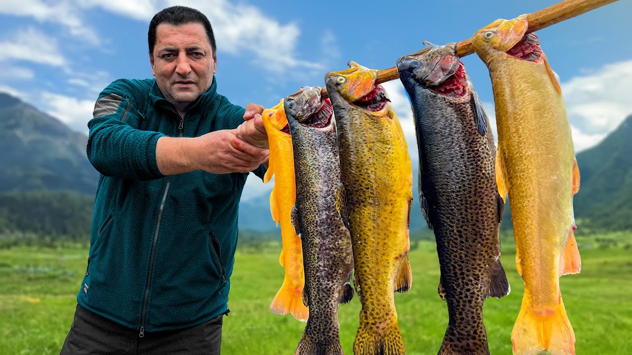 طهي سمك التروت الطازج في الفرن! يوم غائم في قرية أذربيجان 🐟🔥