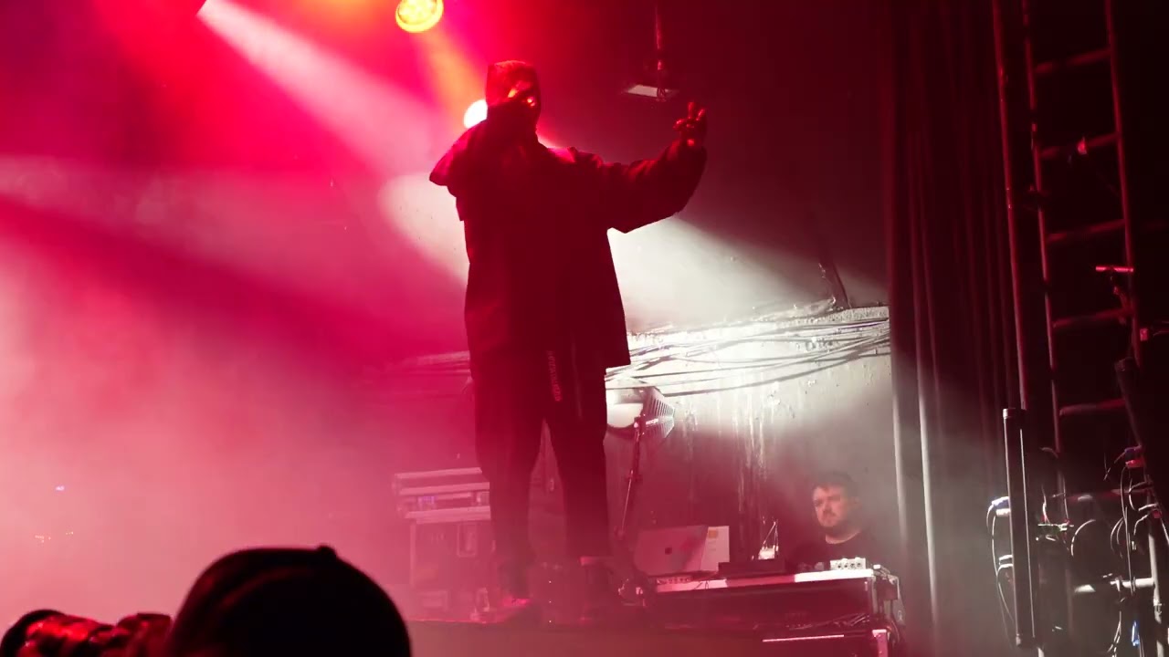twenty one pilots - Fairly Local - Live in the Electric Ballroom, London, 9th May 2024