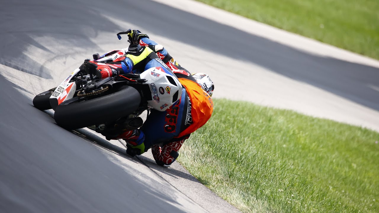 Wera Grattan A superbike 7/12/24 not my best race 🤦‍♂️ Honda RR-R Fireblade HRC kit