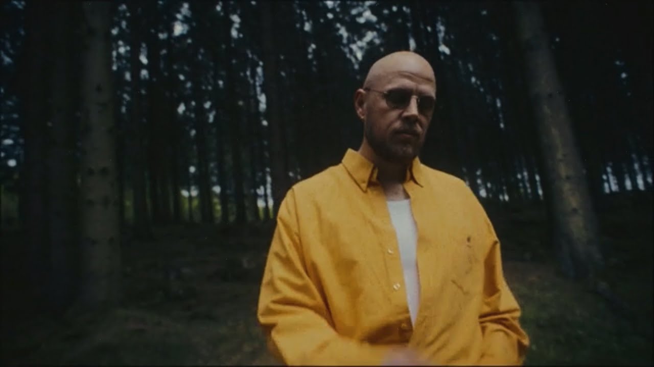 GO EASY - MWUANA