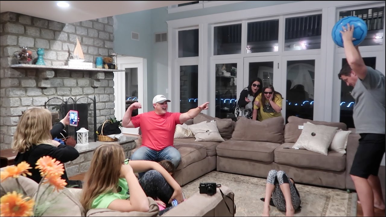 The Mannequin Challenge (WK 306.5) | Bratayley