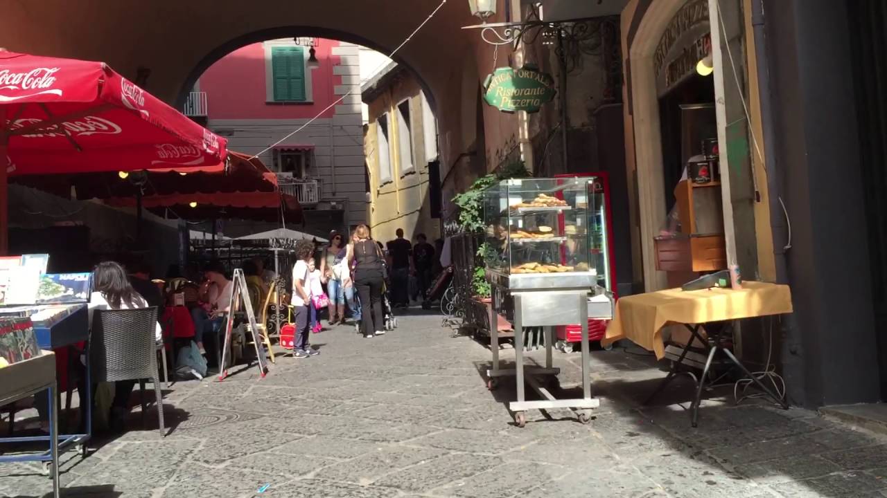 Walking from Piazza Dante to Piazza Bellini, Napoli, Italy