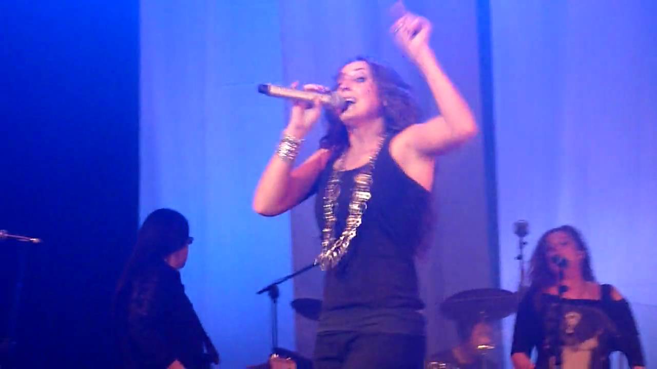 Malú - Llanto Lloro Almería