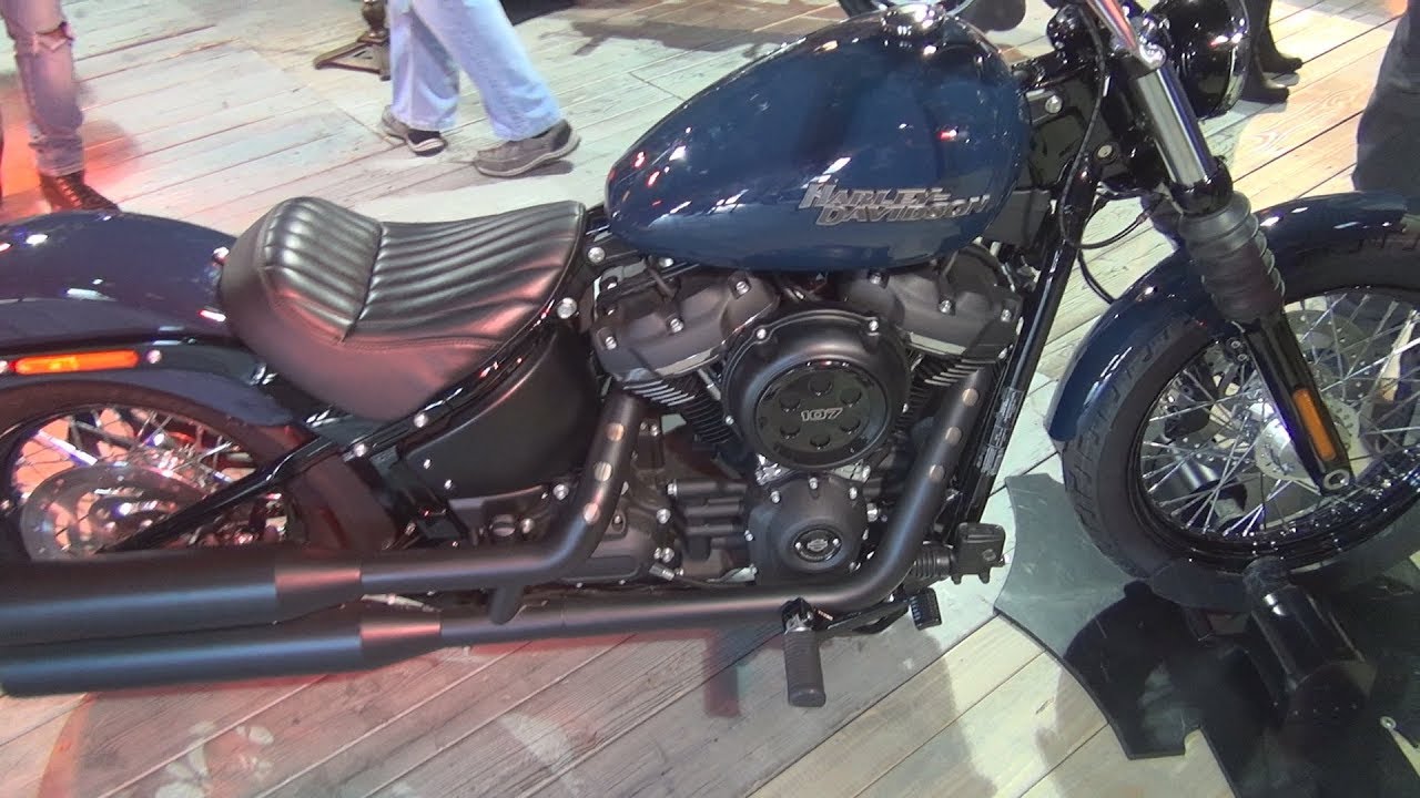 Harley-Davidson FXBB Street Bob (2019) Exterior and Interior