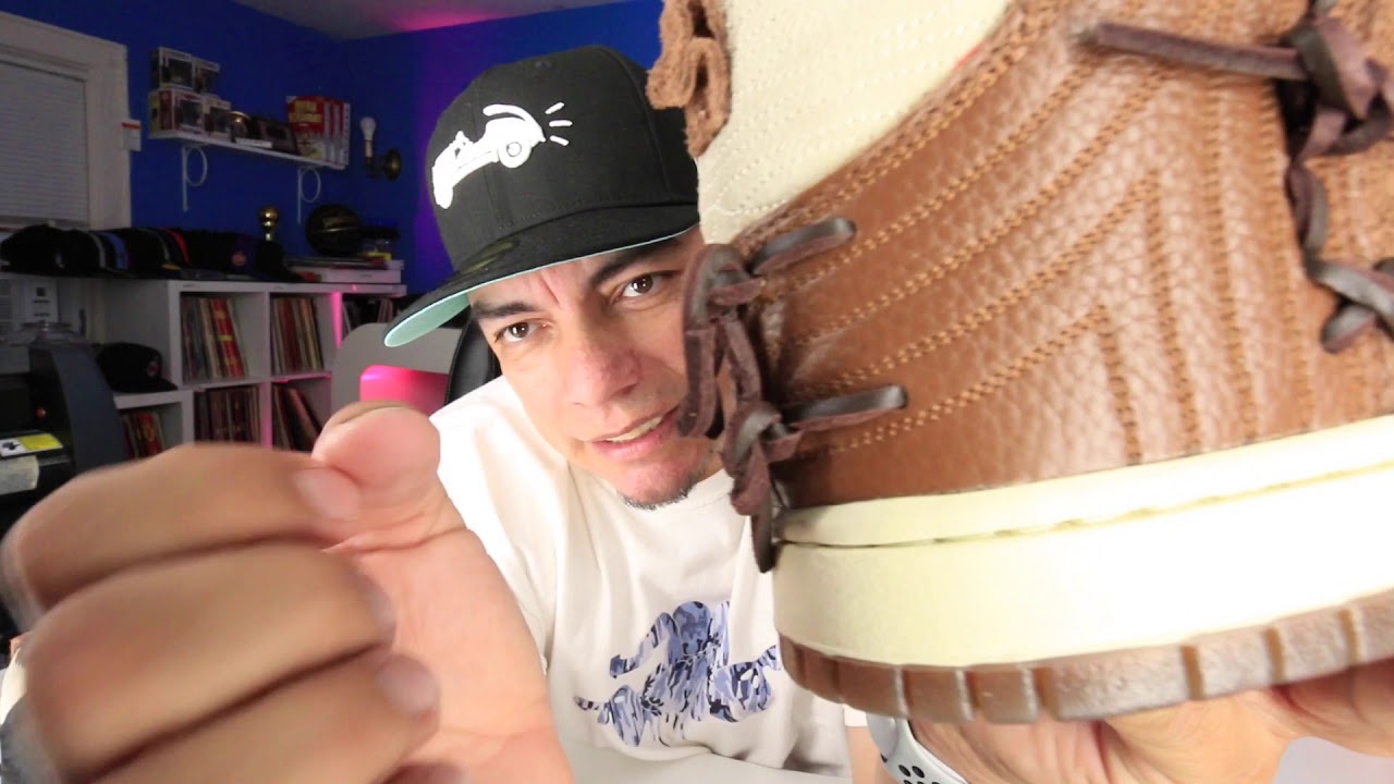 NIKE DUNK HIGH HECHOS DE GUANTES DE BASEBALL!! BODEGA LEGEND
