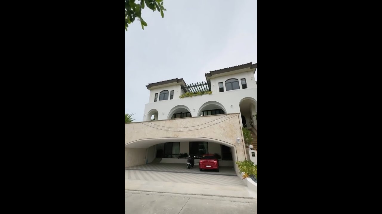 Davao City Views: 3-Story 6BR Mansion in Las Terrazas