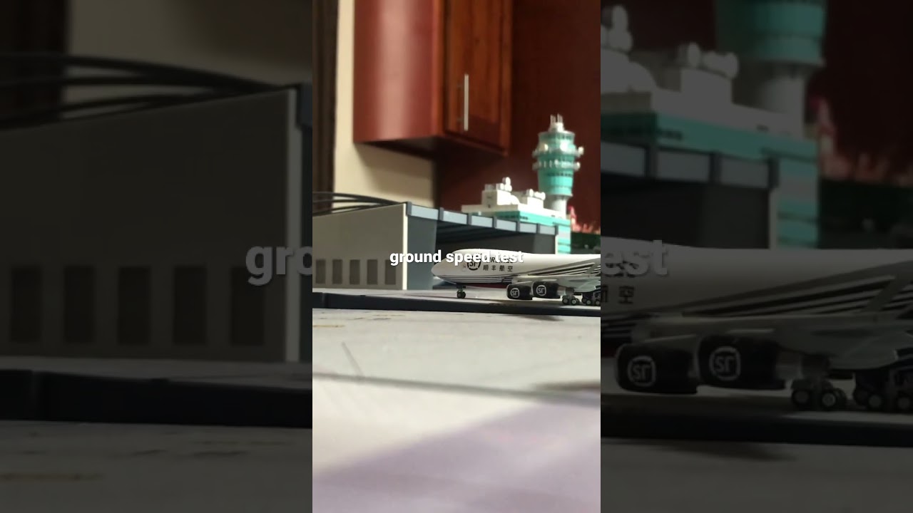 1:400 scale model airport (short ground speed test)